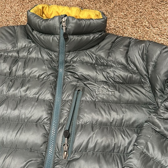 LL Bean Down Puffer L - Picture 2 of 8